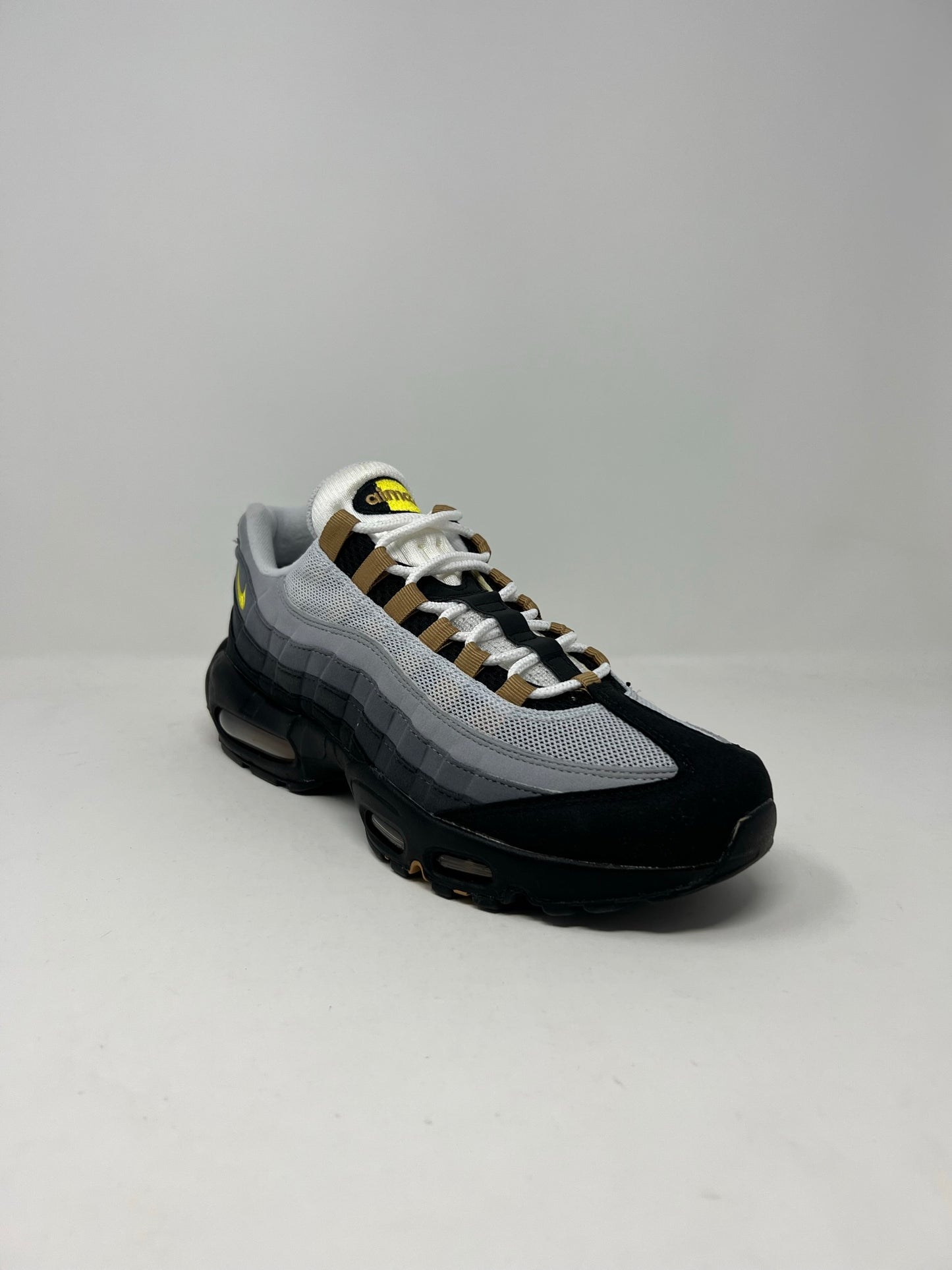 Nike Air Max 95 Yellow Strike UK8 Brand New