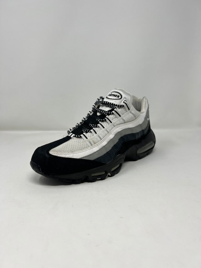 Nike Air Max 95 Tuxedo UK9.5