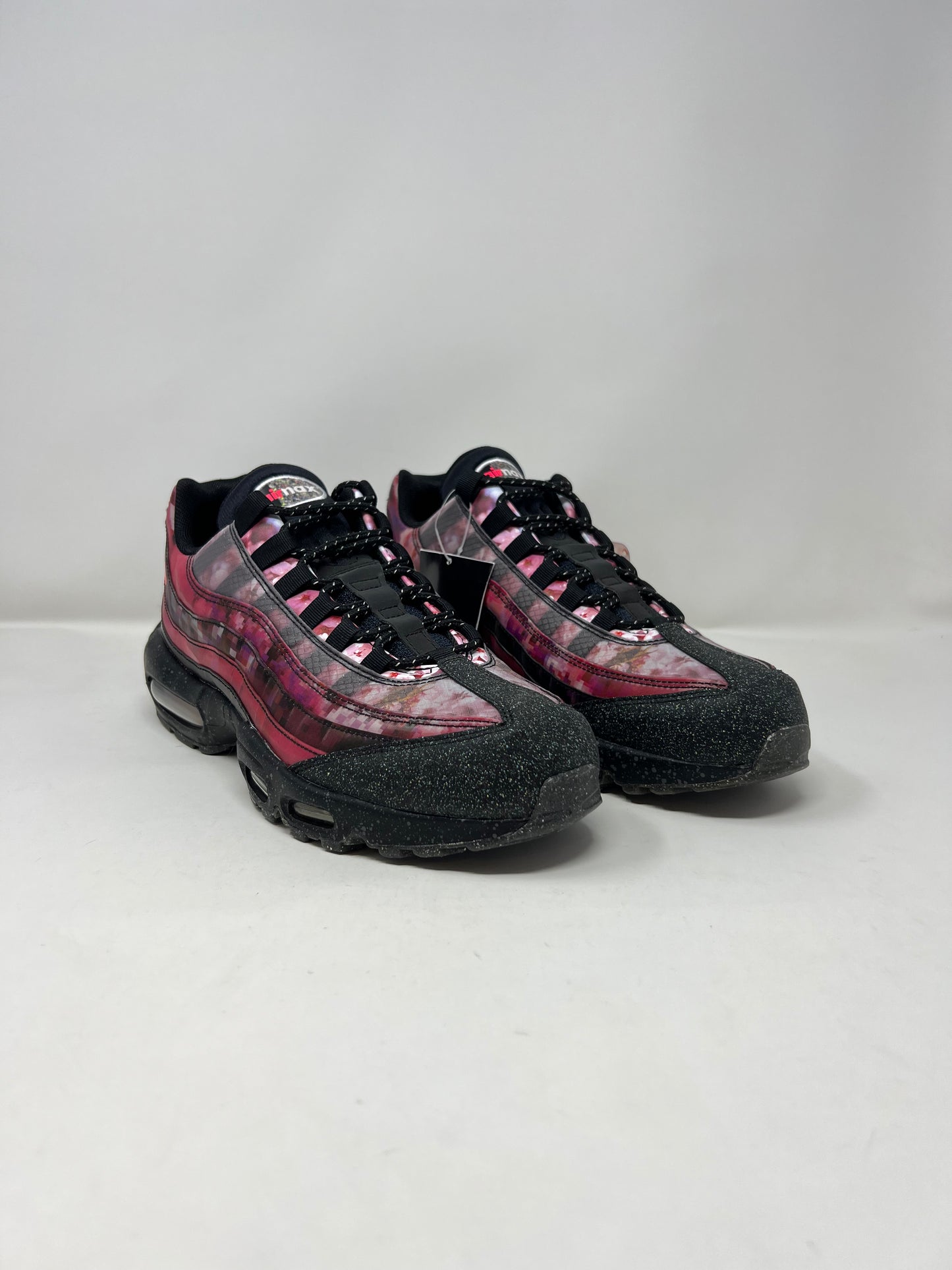 Nike Air Max 95 Cherry Blossom UK9 Brand New