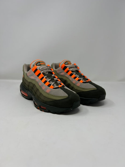 Nike Air Max 95 Neutral Olive Total Orange UK6.5