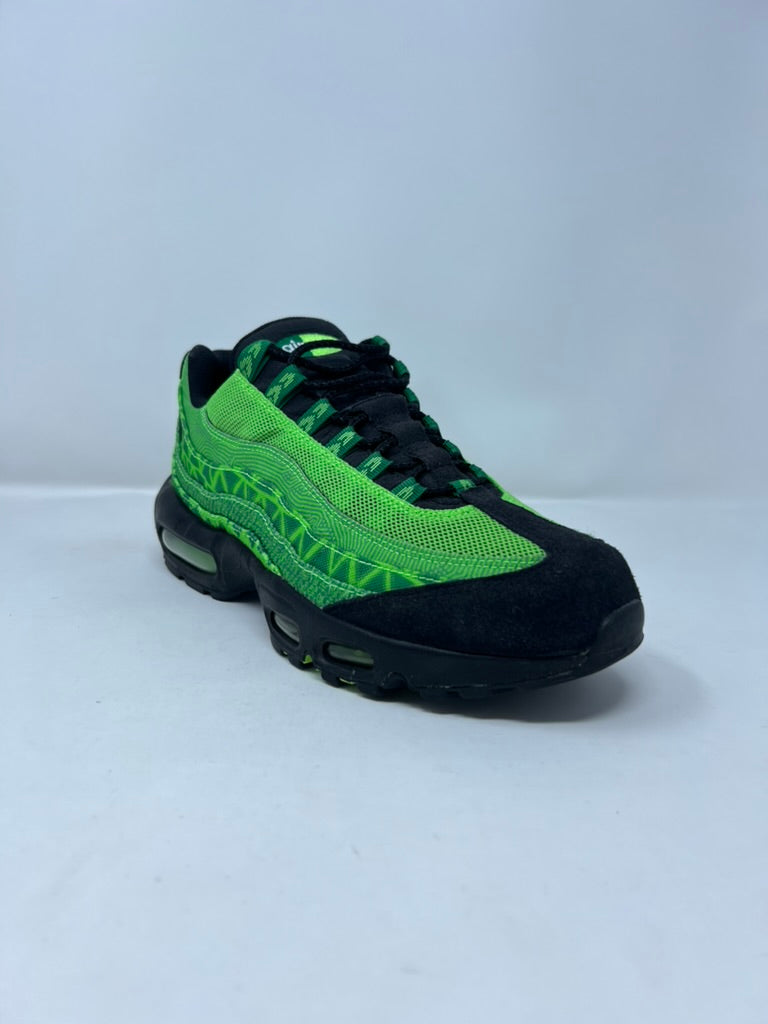 Nike Air Max 95 Naija UK8.5