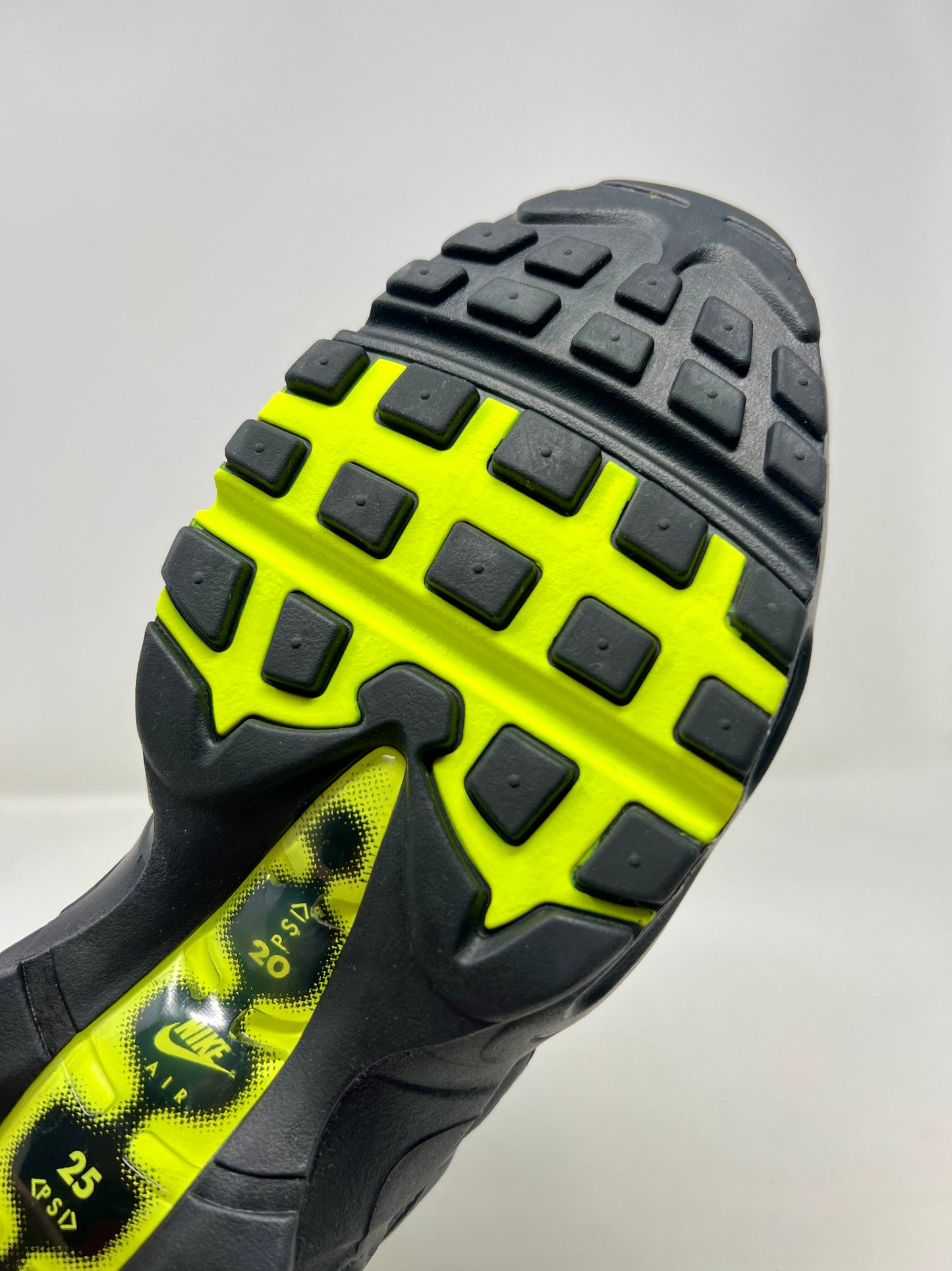 Nike Air Max 95 OG Neon (2020) UK10.5