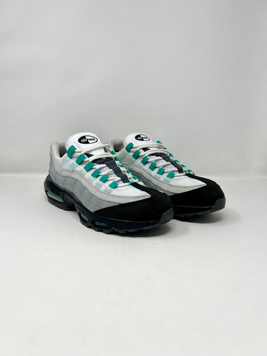 Nike Air Max 95 Emerald ID UK8.5