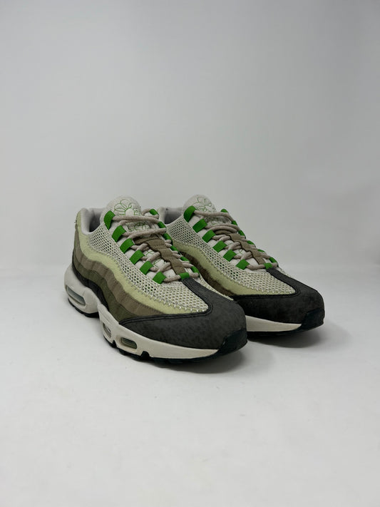 Nike Air Max 95 Earth Day UK8.5