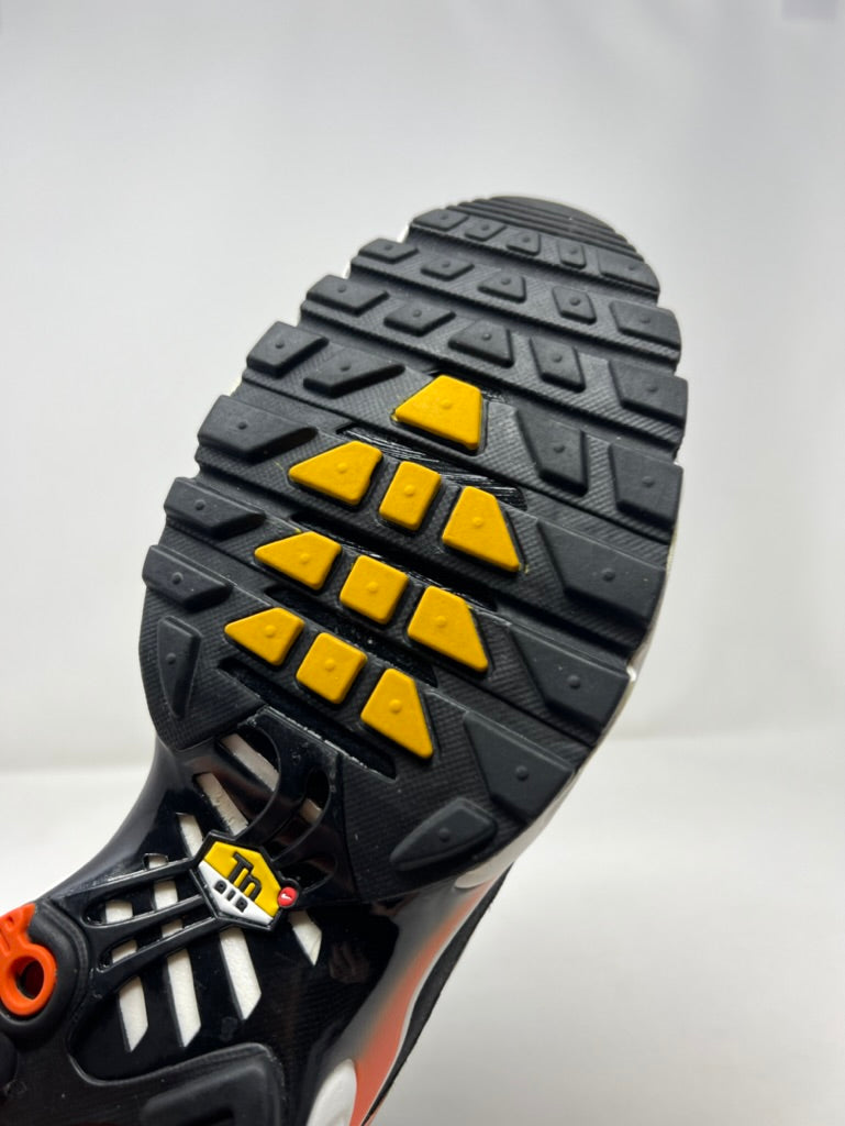 Nike Air Max Plus Safety Orange Black UK11