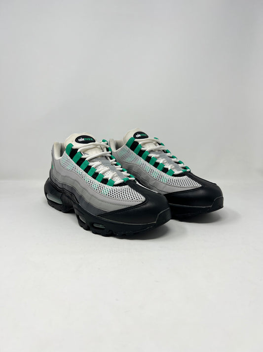 Nike Air Max 95 Stadium Green UK9.5