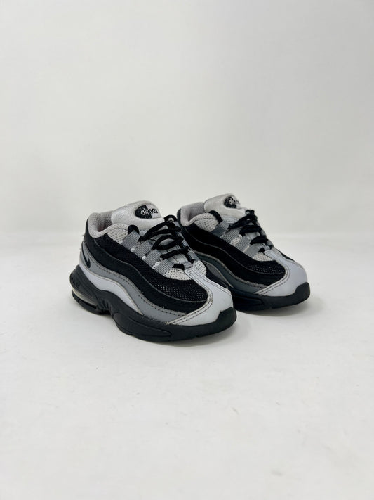 Nike Air Max 95 Black / Wolf Grey TD UK4.5